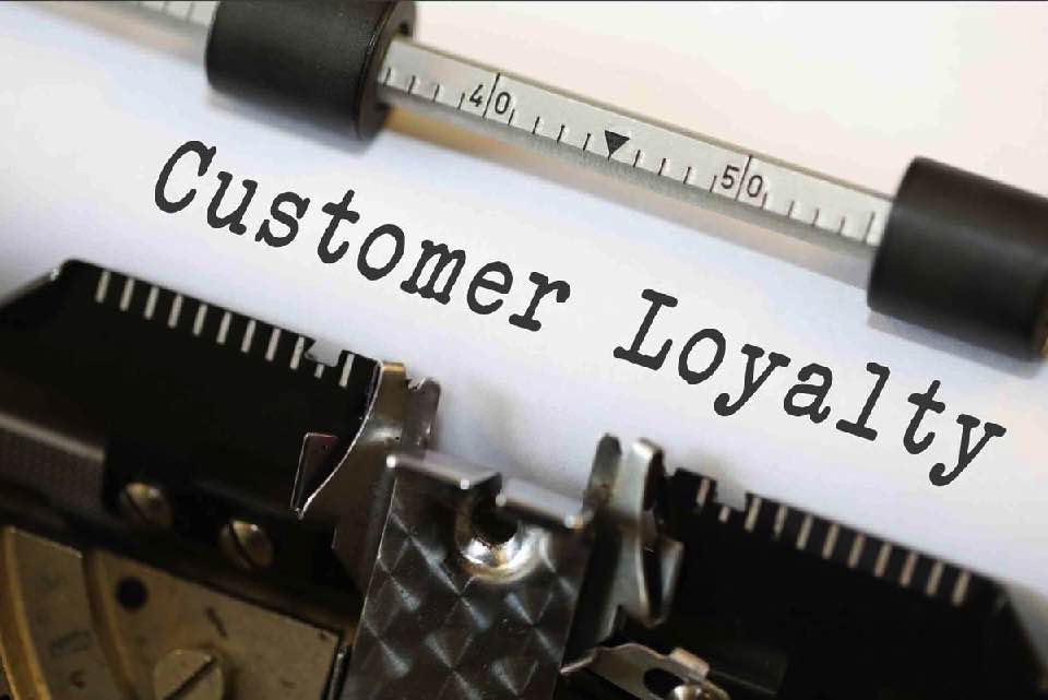 how post purchase marketing can convert one time shoppers into loyal customers - top 10 ways to turn instagram followers into loyal shoppers