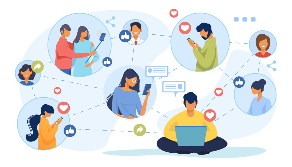 Social Media Monitoring vs Social Media Listening