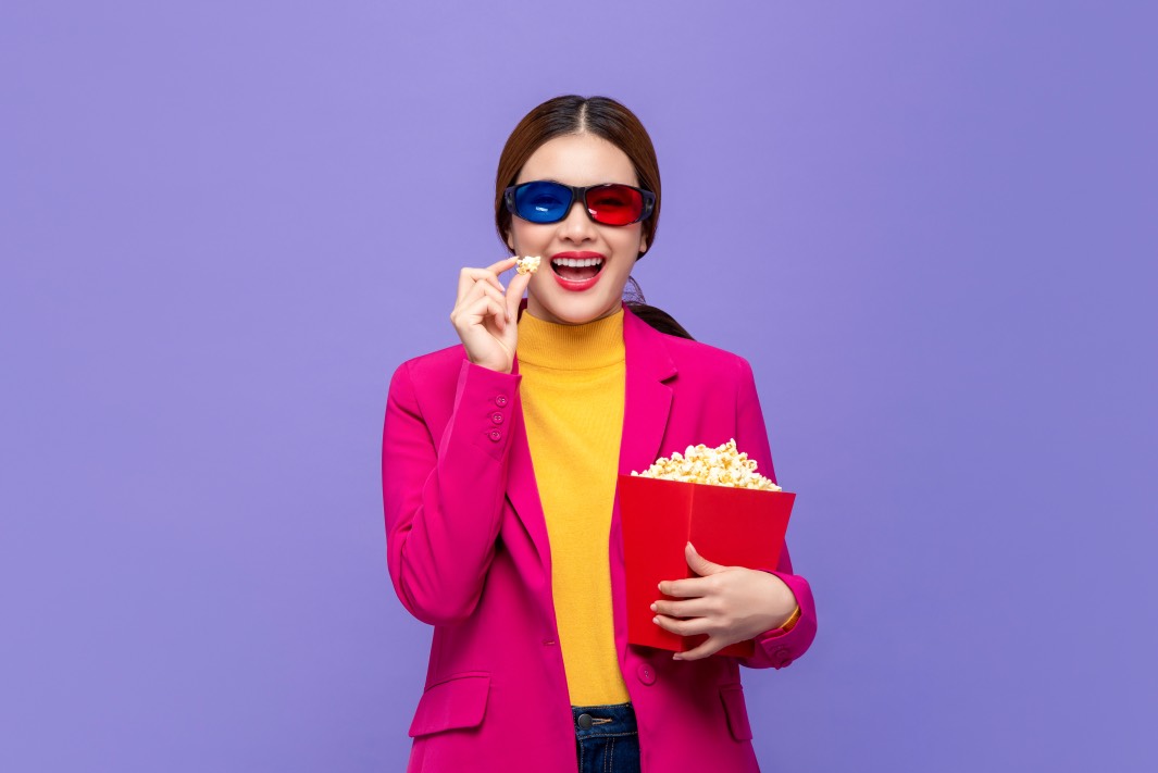 Entertainment 3D Glasses Movie Cinema Popcorn Woman