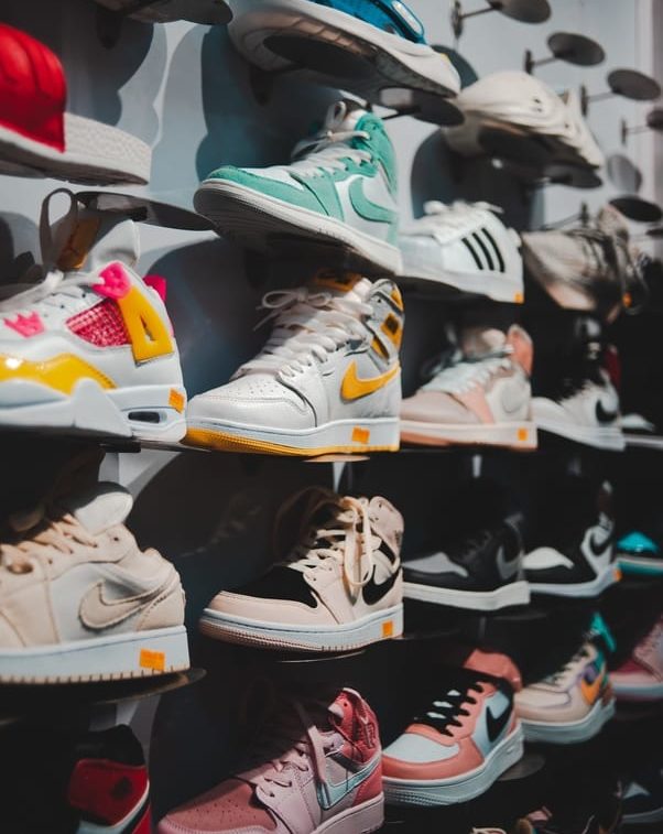 Nike Shoes Collection Store