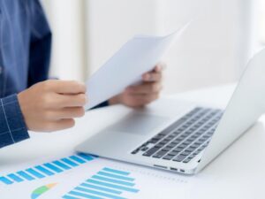 How to Choose the Top B2B Marketing KPIs to Track