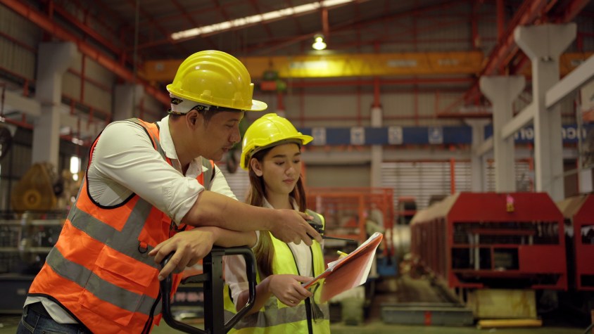 Manufacturing Engineers Warehouse Man Woman Workers Build Partnership