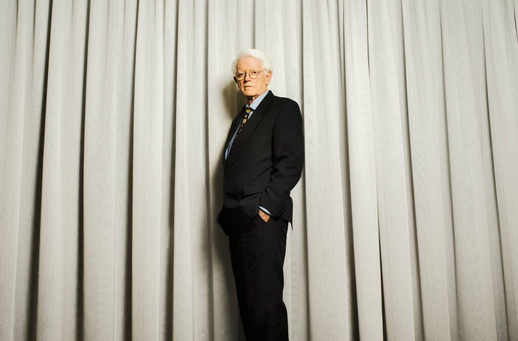 What is Peter Lynch Net Worth Growth Hackers