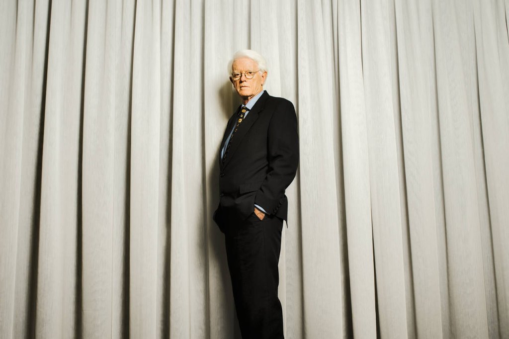 What is Peter Lynch Net Worth Growth Hackers