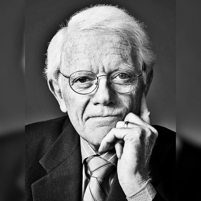 What is Peter Lynch Net Worth Growth Hackers