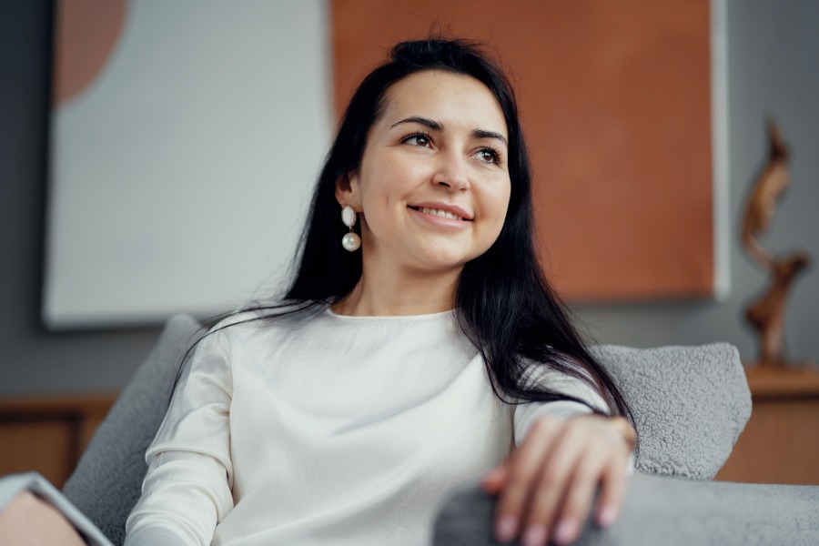 Female Founder Woman Entrepreneur Smiling Sitting Learning Investment Funding Shares