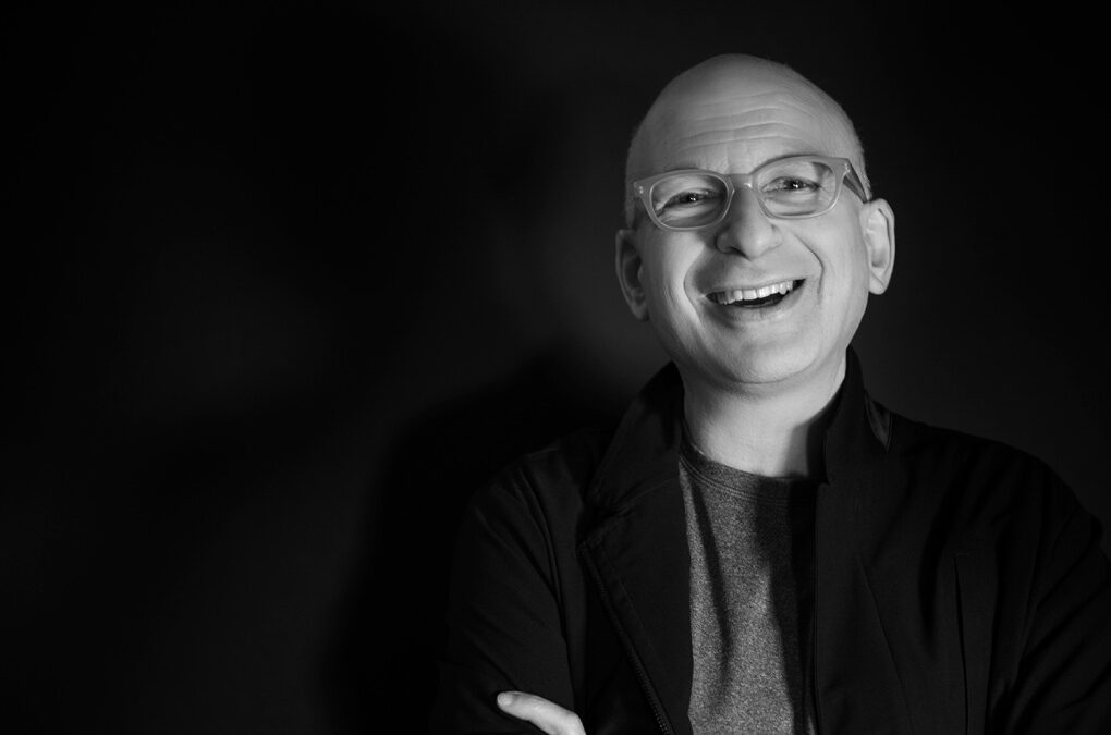 Top 8 Seth Godin Quotes to Spark Your Inspiration