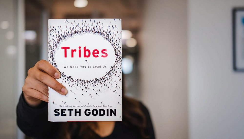 Tribes We Need You To Lead Us Seth Godin Book Cover