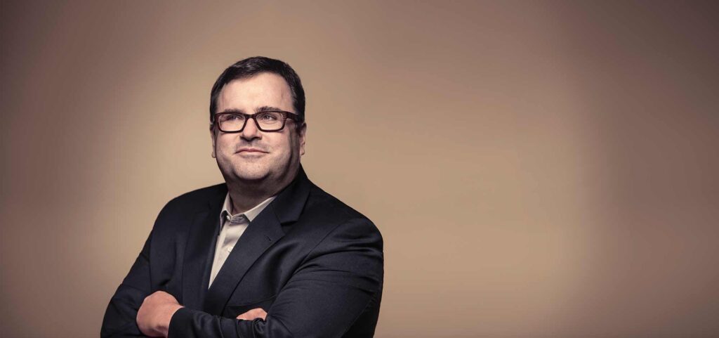 Reid Hoffman SocialNet Greylock Partners LinkedIn CEO