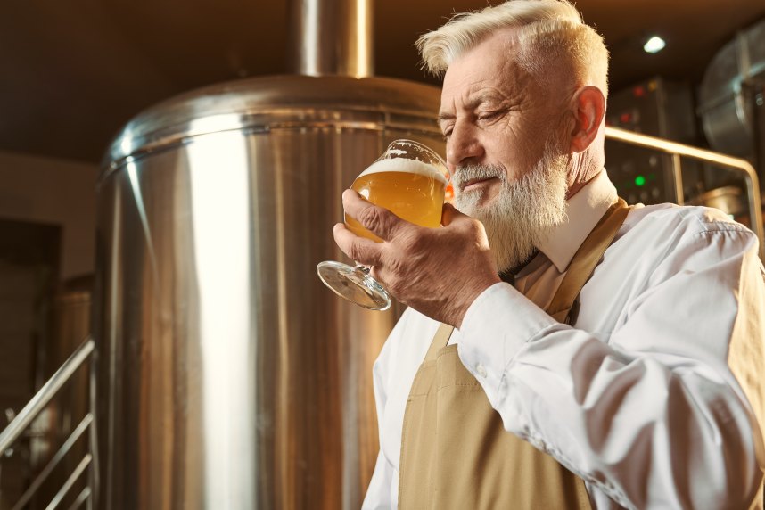 Beer Brand Story Branding Storytelling Mature Man Brewery Expertise Beers