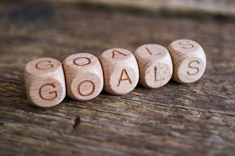 Set Goals Words Letters Written Wonden Cubes Blocks Dices Objectives