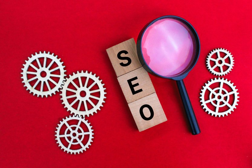 Understanding SEO Magnifying Glass Gear Search Engine Optimization