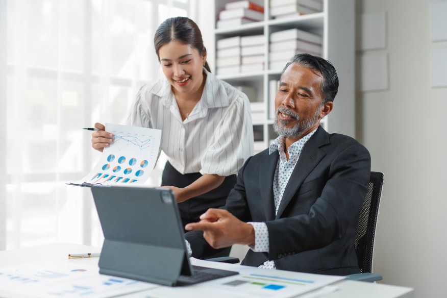 Employee Stock Options Founder Equity Shares Manager Assistant Laptop Data